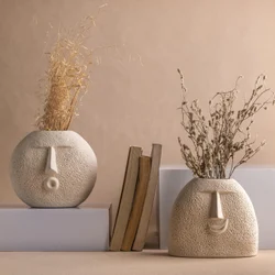 5 mm Ceramic Decorative Face Shape Vases