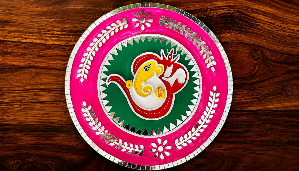 Lippan Art Ganesha